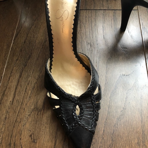 Size 8.5 Jessica Simpson Heels - Picture 3 of 4